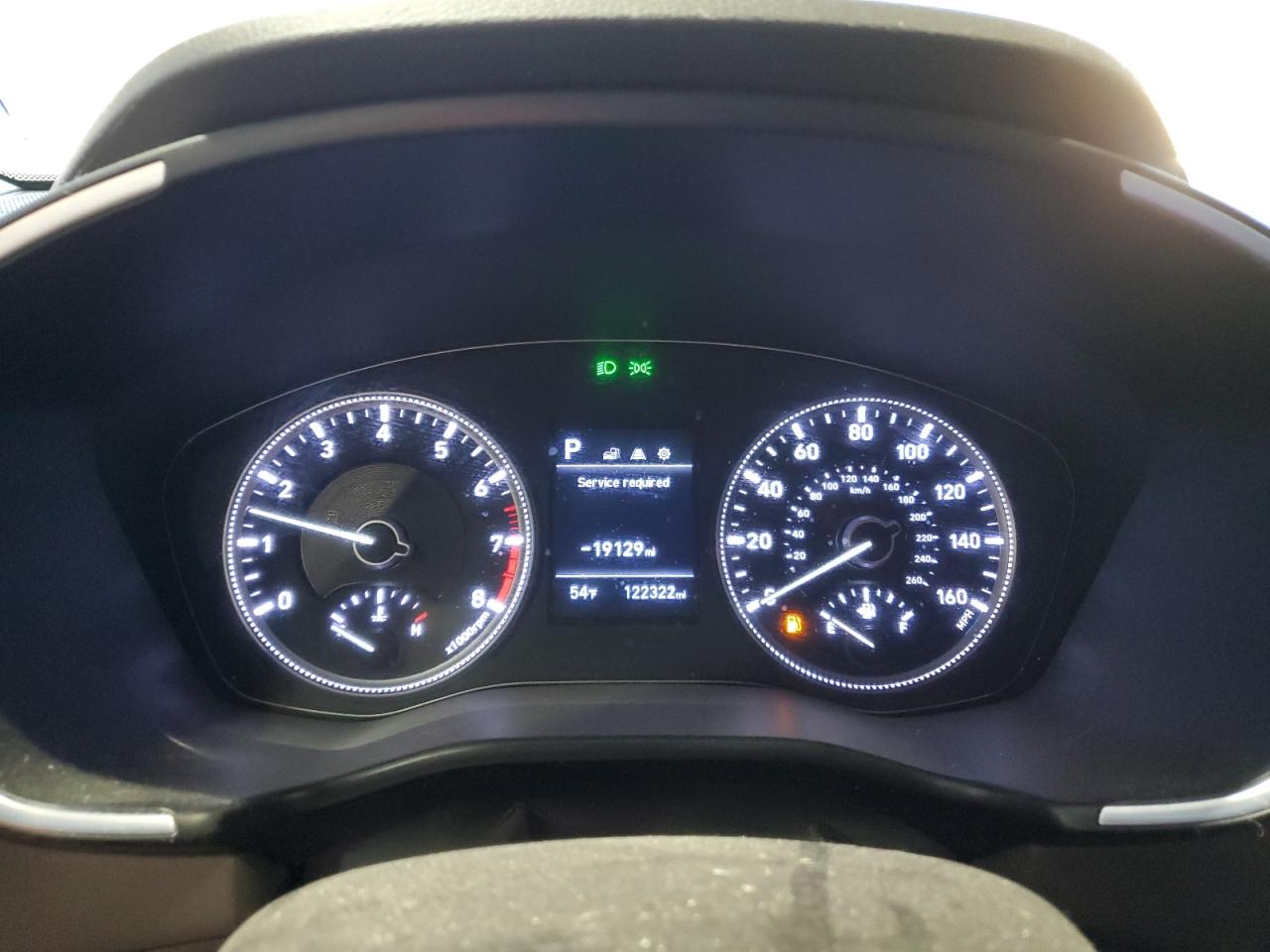 2019 Hyundai Santa Fe - Image 9