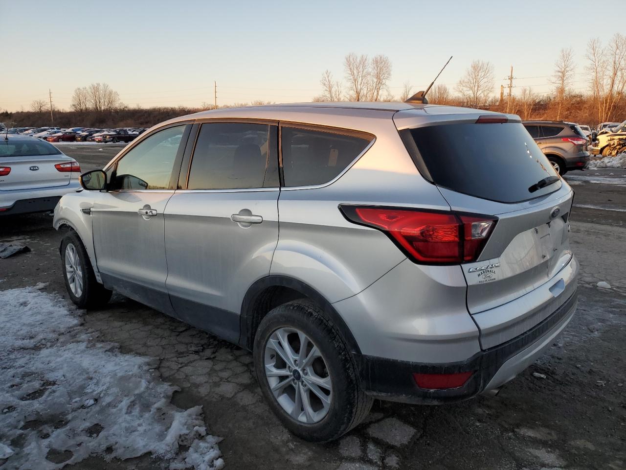 2019 Ford Escape - Image 2