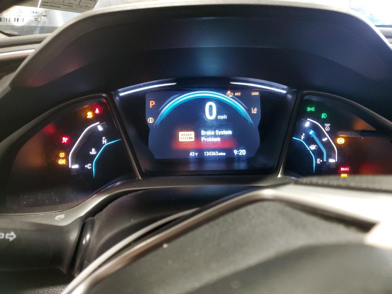 2016 Honda Civic - Image 9