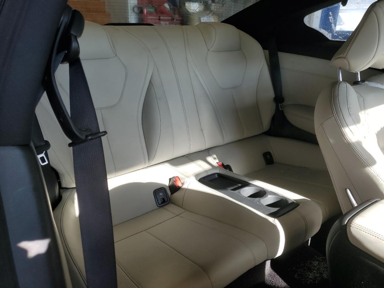 2017 Infiniti Q60 - Image 10