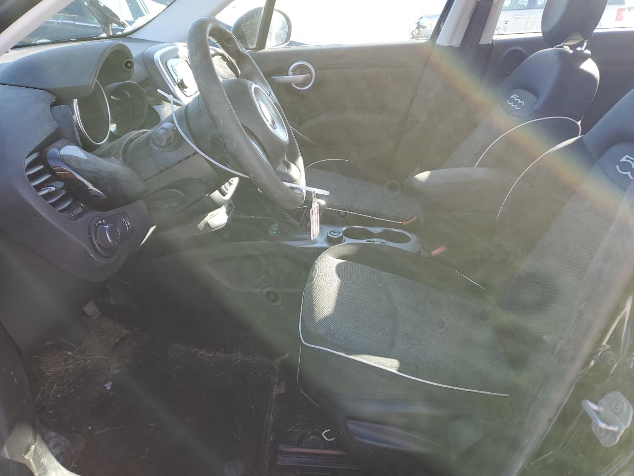 2017 Fiat 500 - Image 7