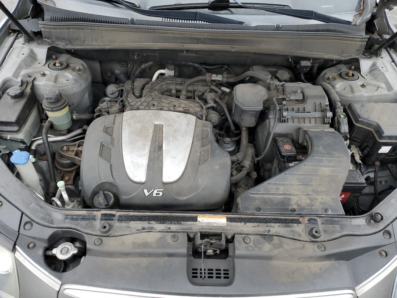 2012 Hyundai Santa Fe - Image 12
