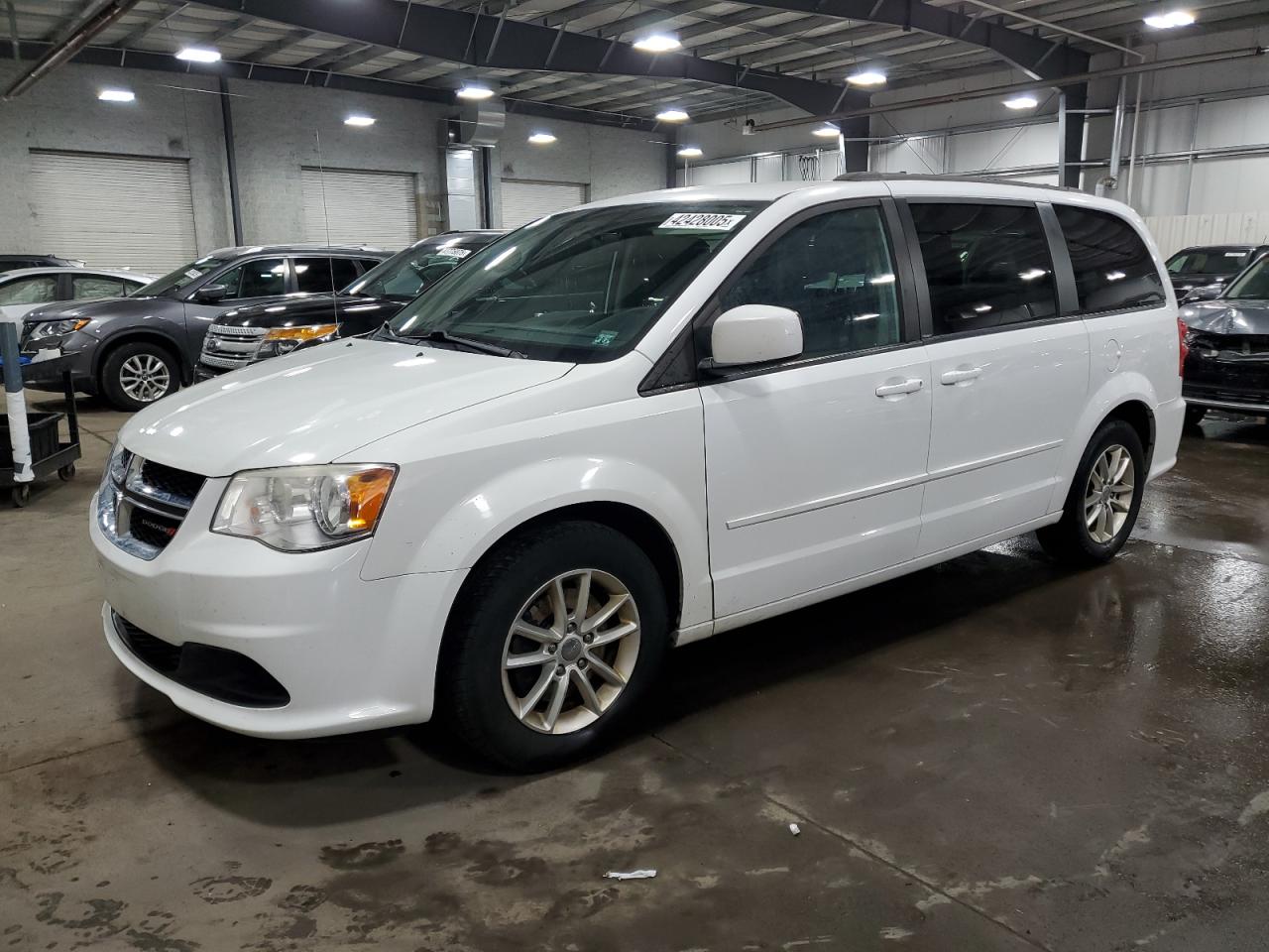 2014 Dodge Caravan - Image 1