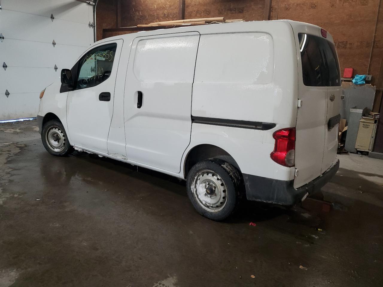 2015 Chevrolet Express - Image 2