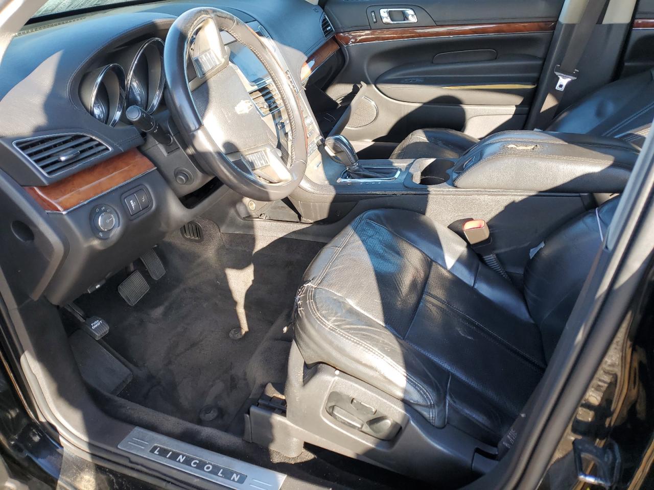 2011 Lincoln Mkt VIN: 2LMHJ5AR2BBJ52616 Lot: 88240185