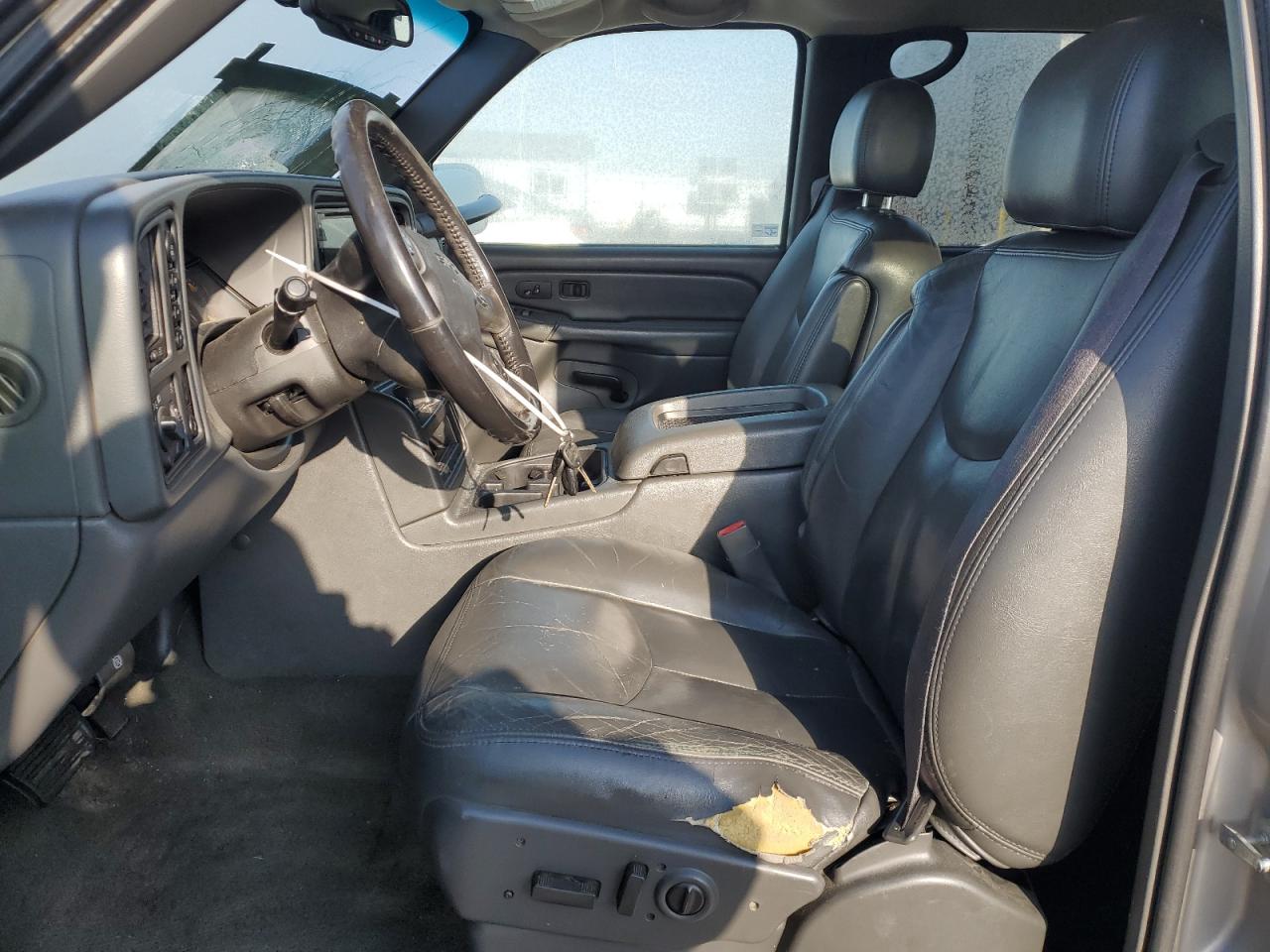 2006 GMC Sierra - Image 7