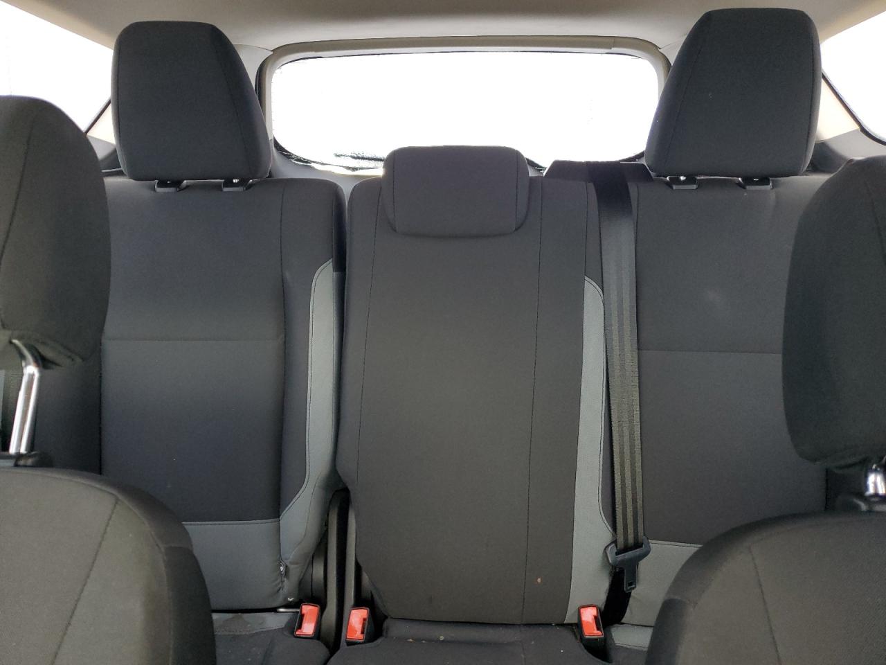 2015 Ford Escape - Image 10