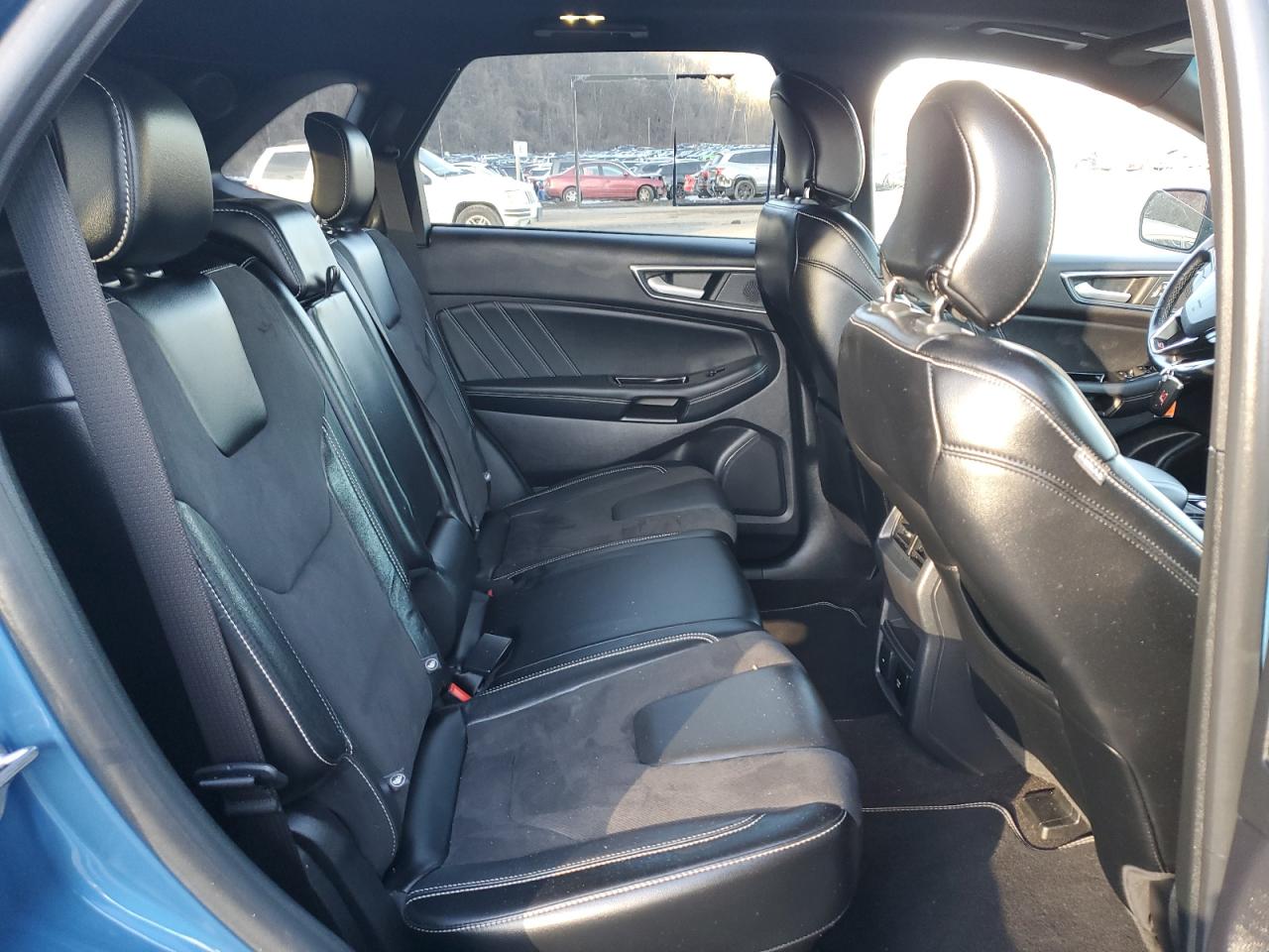 2019 Ford Edge - Image 11