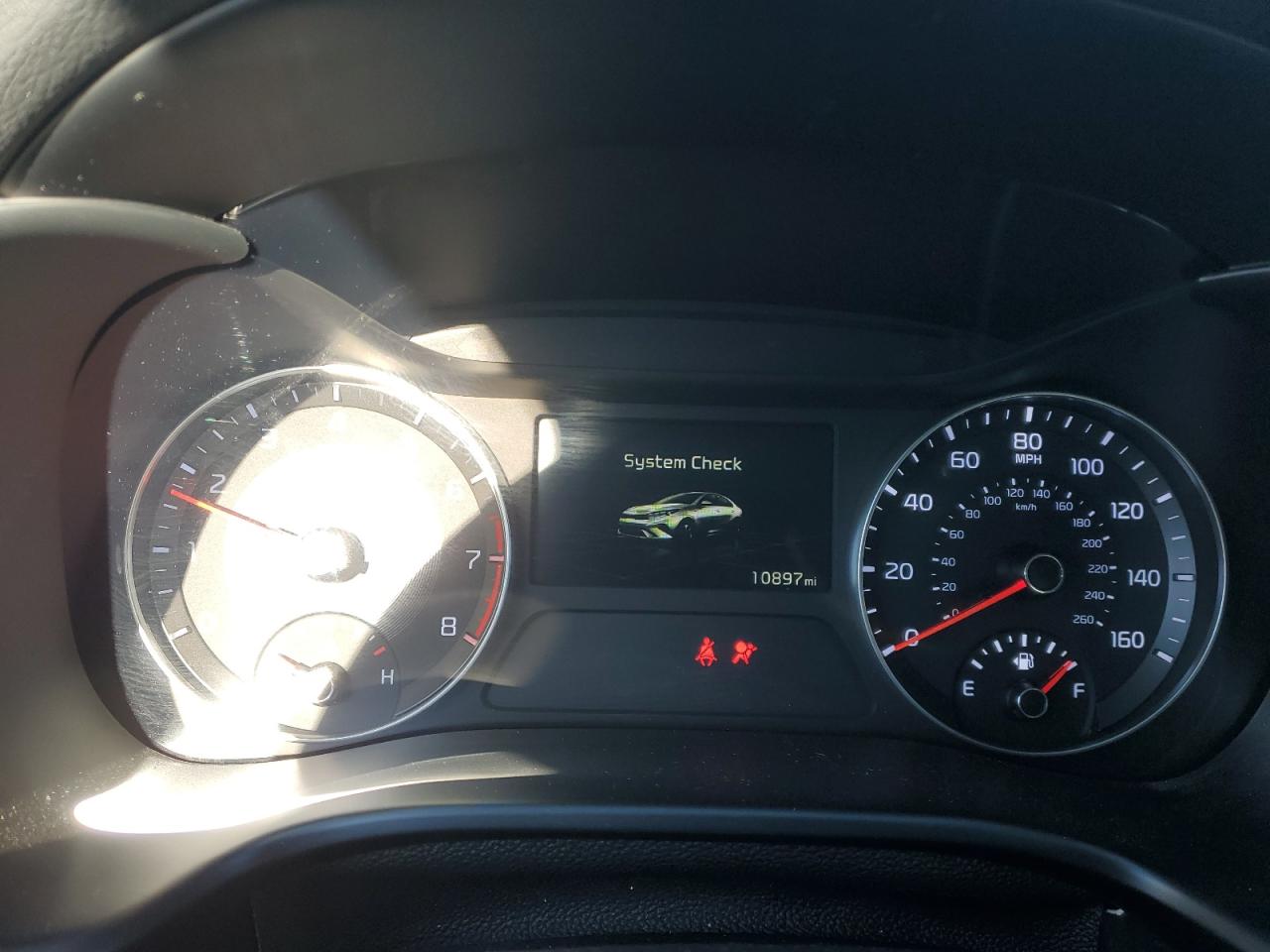 2024 Kia Forte - Image 9