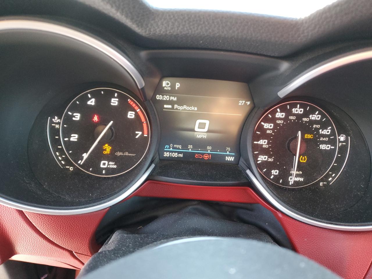 2020 Alfa Romeo Stelvio - Image 9