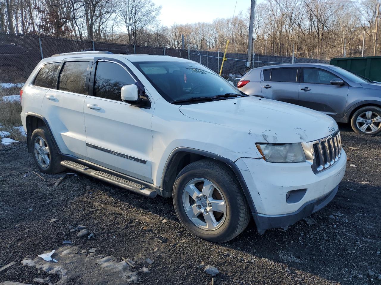 2012 Jeep Grand Cherokee - Image 4
