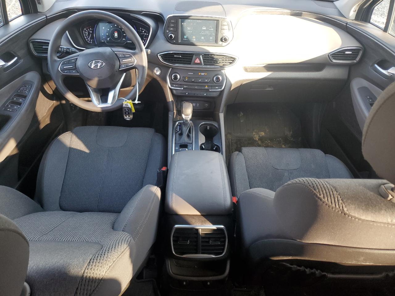 2020 Hyundai Santa Fe - Image 8