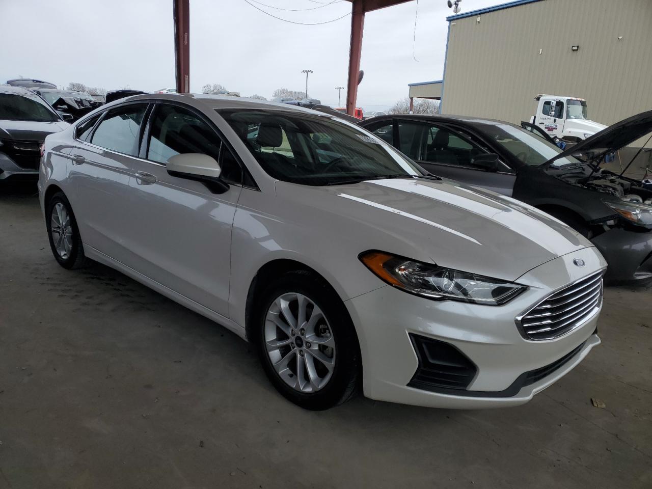 2020 Ford Fusion - Image 4