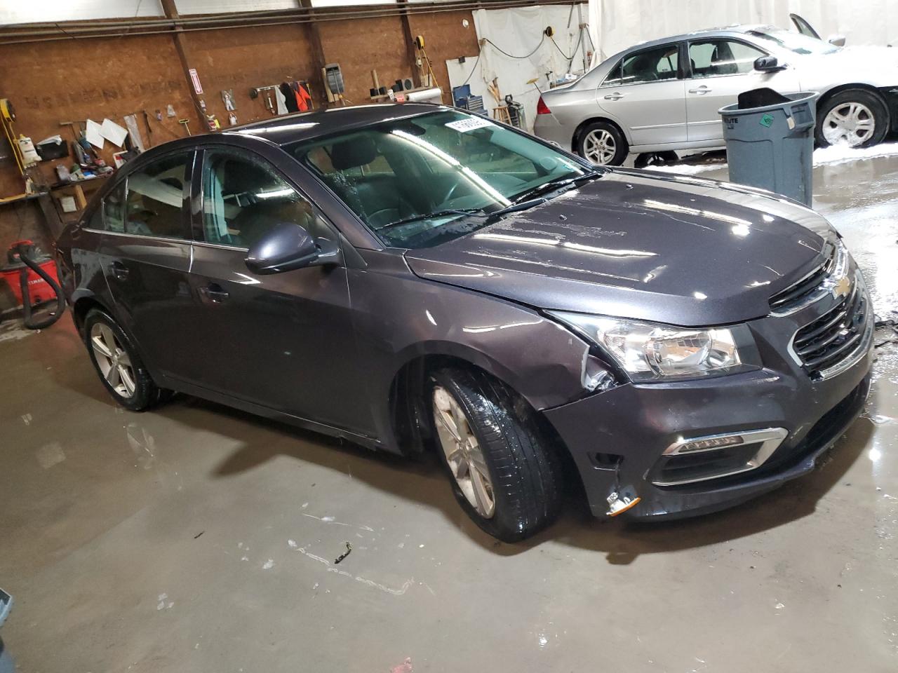 VIN 1G1PE5SB9F7250891 2015 CHEVROLET CRUZE no.4