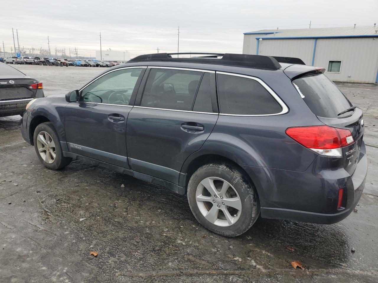 2013 Subaru Legacy - Image 2