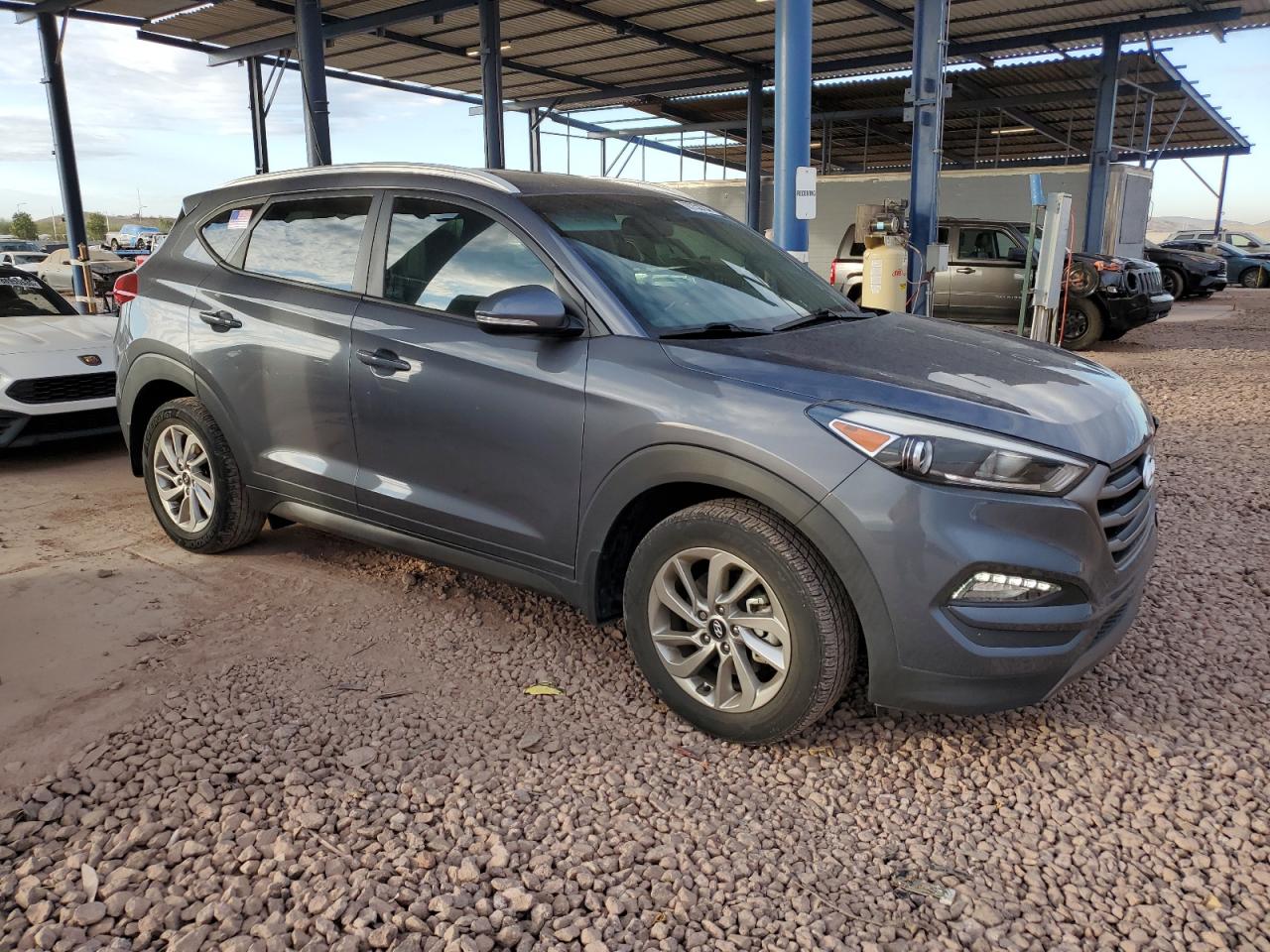 2016 Hyundai Tucson - Image 4