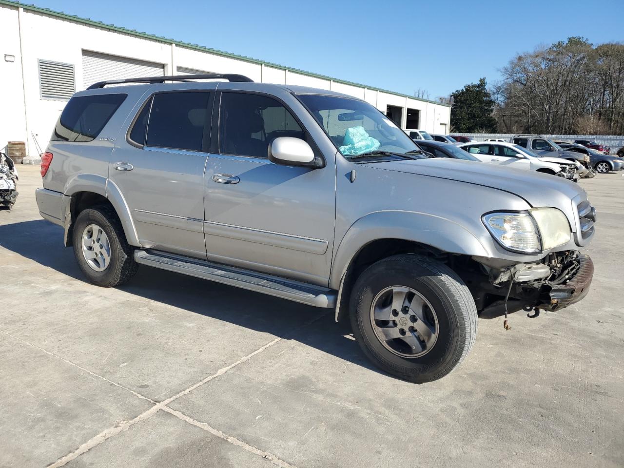 2002 Toyota Sequoia - Image 4