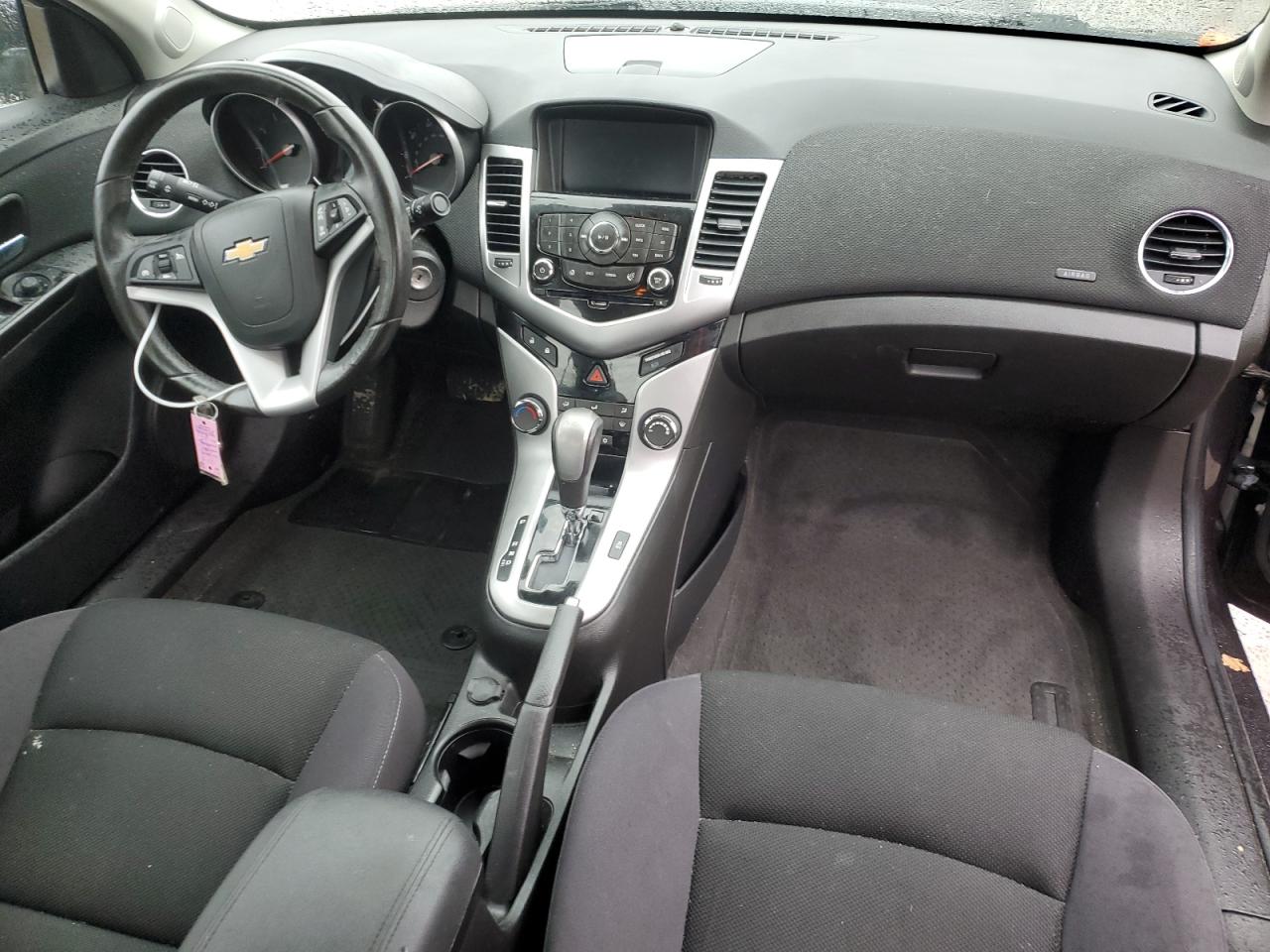 2014 Chevrolet Cruze - Image 8