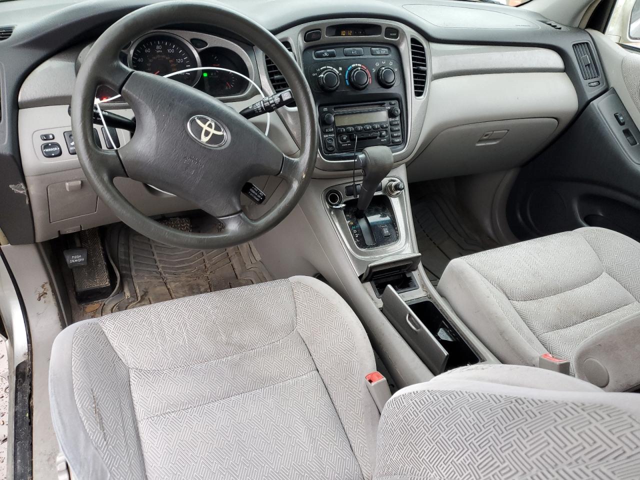 2002 Toyota Highlander - Image 8