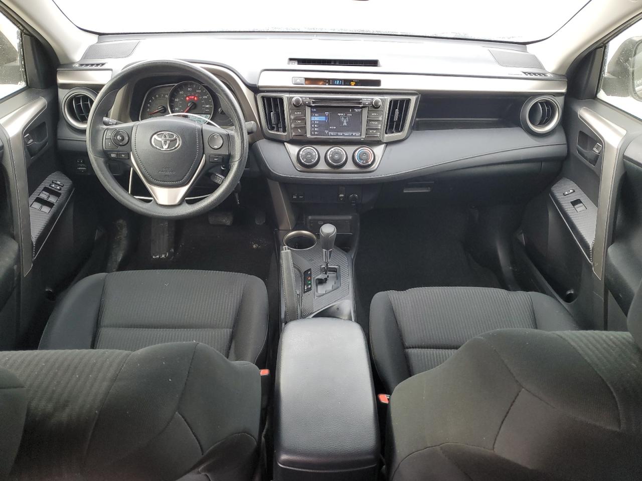 2015 Toyota RAV 4 - Image 8