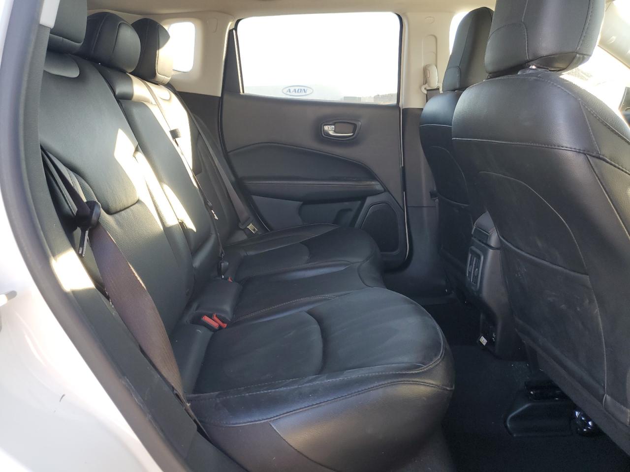 2021 Jeep Compass - Image 12