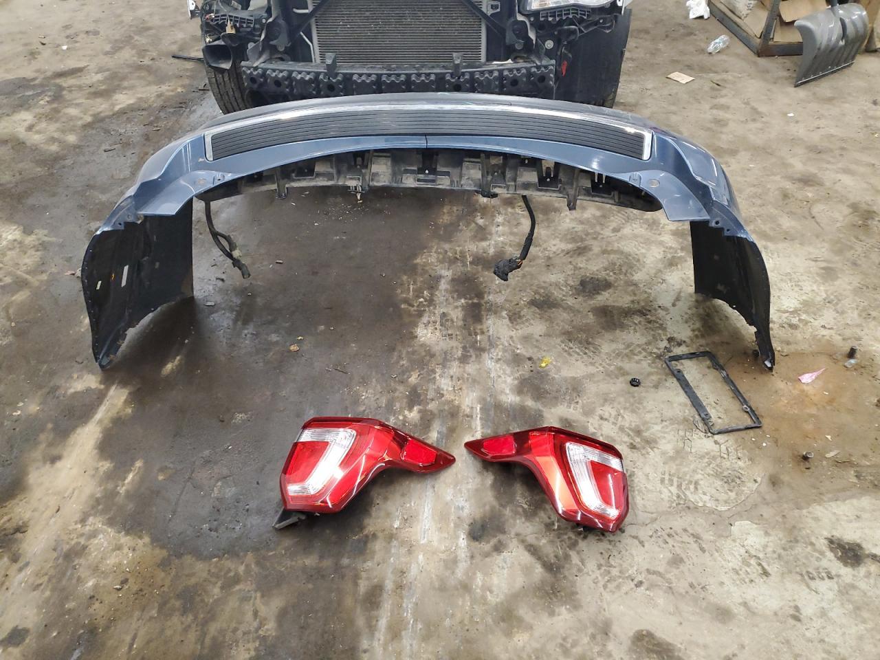 2018 Ford Explorer - Image 13