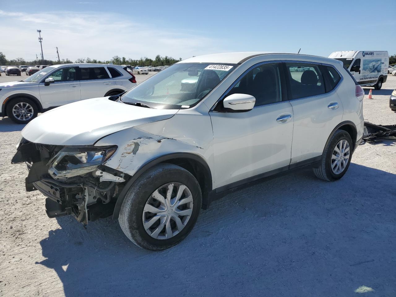 2015 Nissan Rogue - Image 1