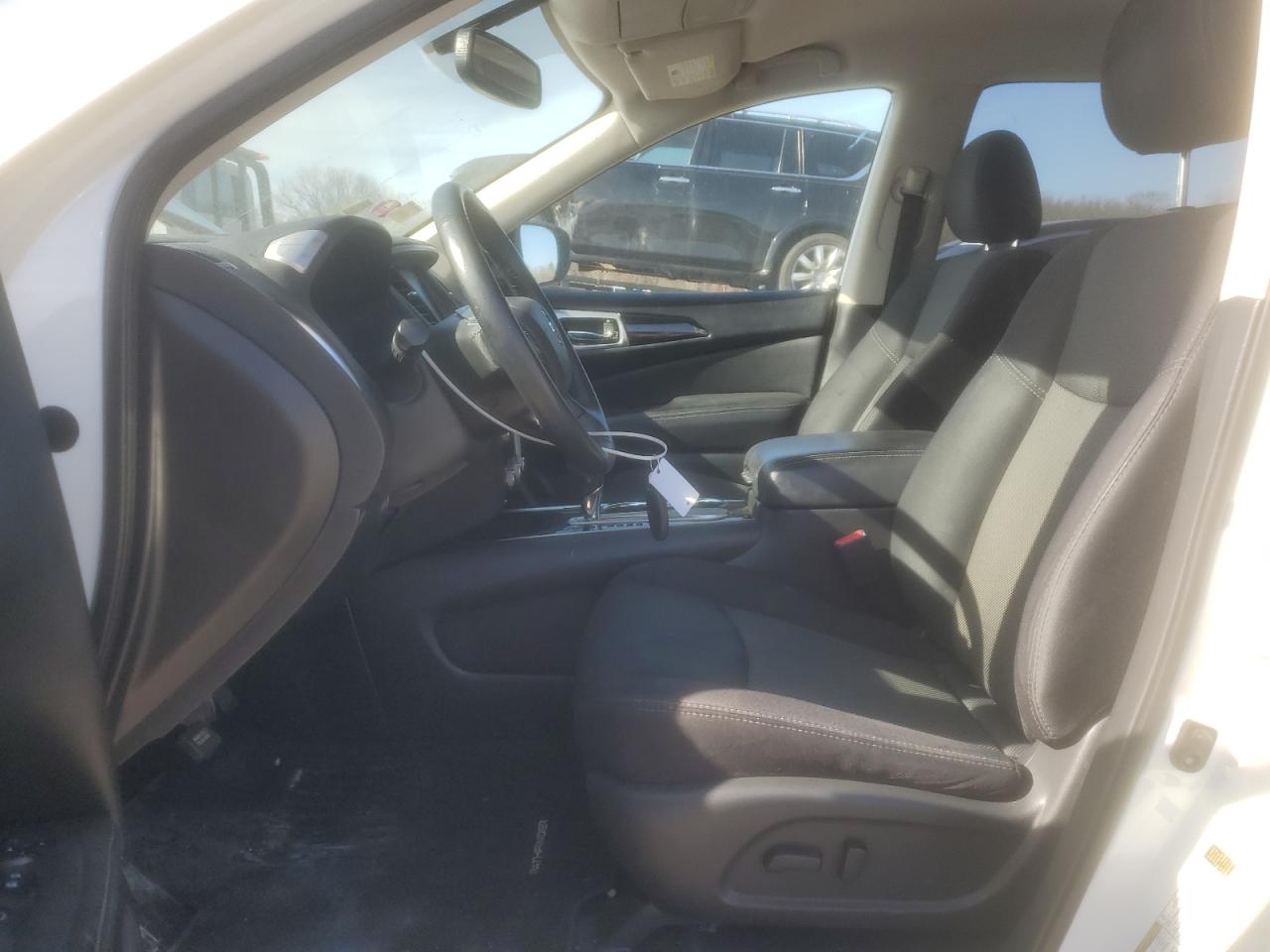 2019 Nissan Pathfinder - Image 7