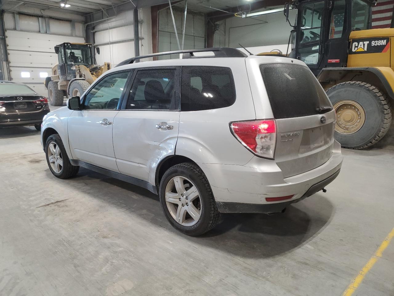 2010 Subaru Forester - Image 2