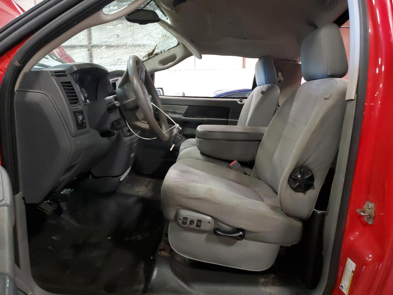 2009 Dodge RAM - Image 7