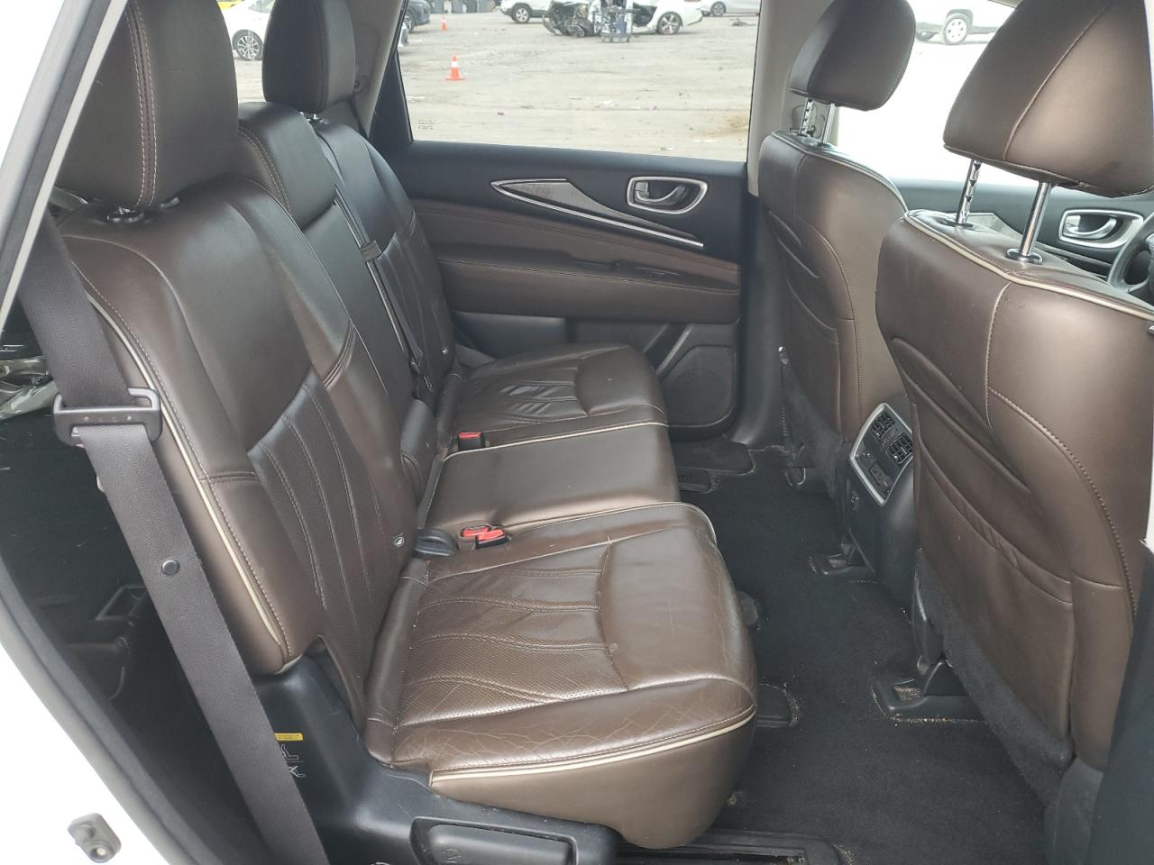 2017 Infiniti QX60 - Image 11