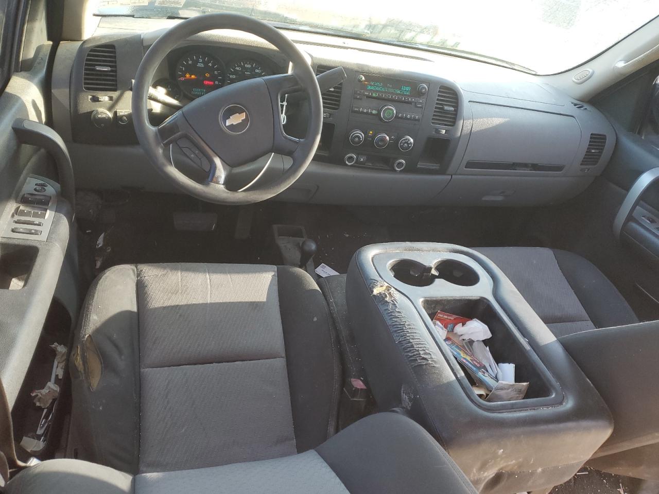 2009 Chevrolet Silverado - Image 8