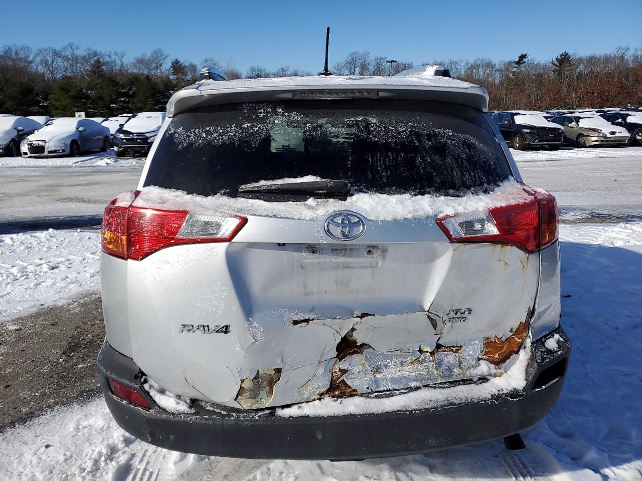 2014 Toyota RAV 4 - Image 6