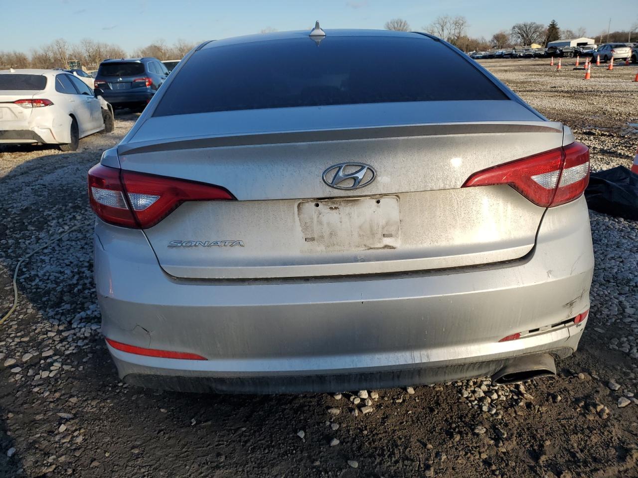 2016 Hyundai Sonata - Image 6