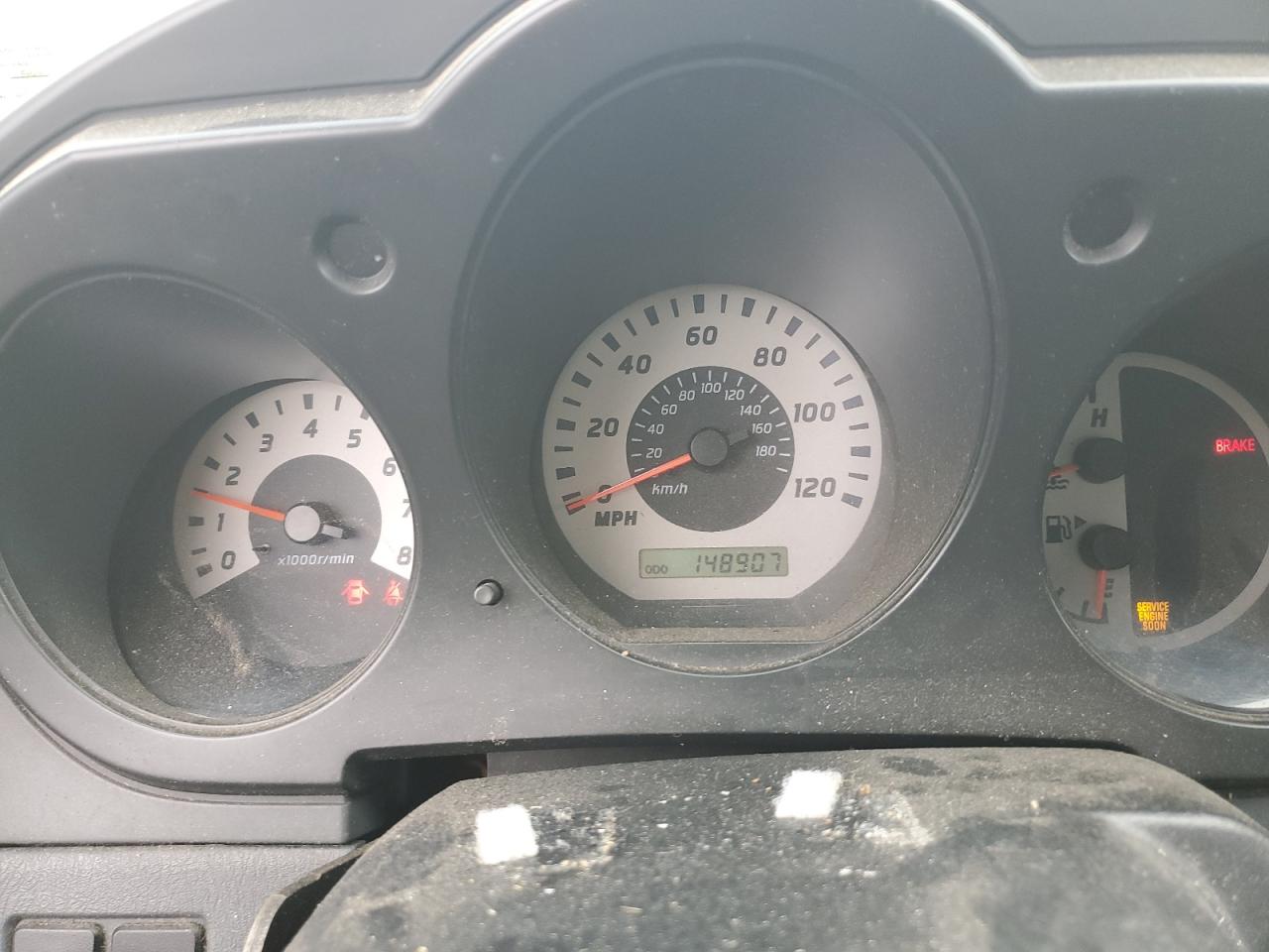 2004 Nissan Navara (Frontier) - Image 9
