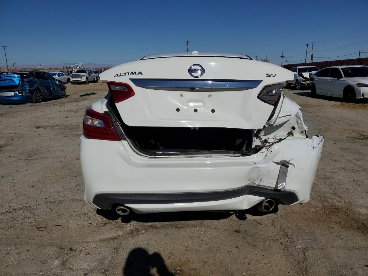 2018 Nissan Altima - Image 6