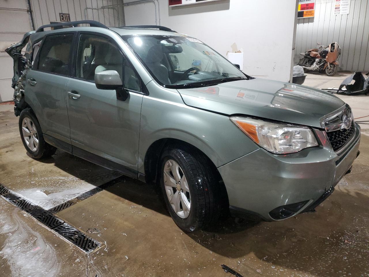 VIN JF2SJAFC3FH528480 2015 SUBARU FORESTER no.4