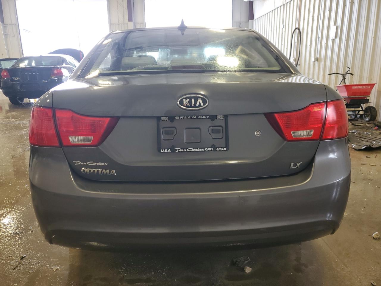 2009 Kia Optima - Image 6