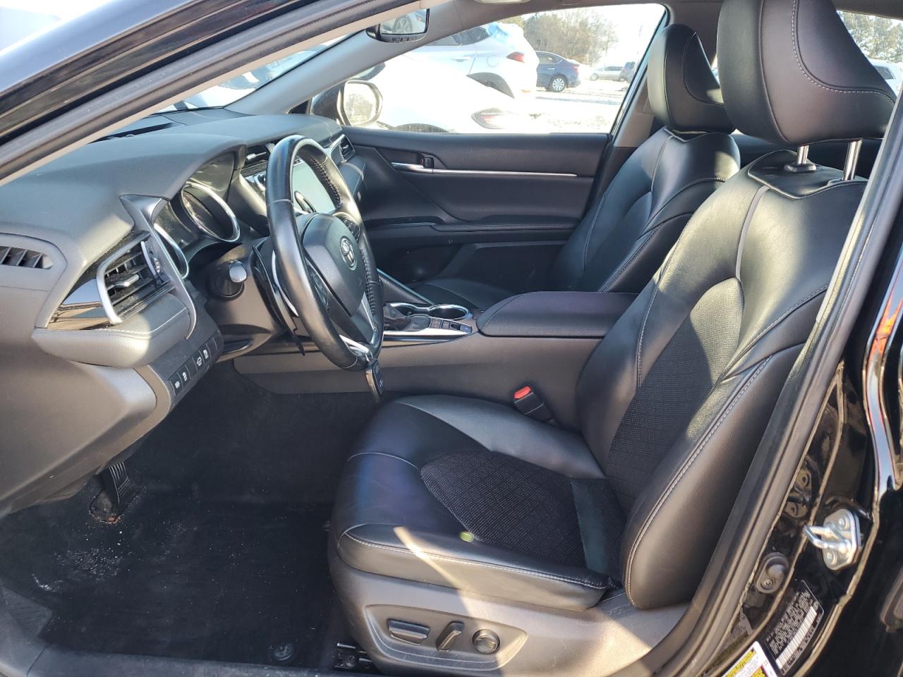 2020 Toyota Camry - Image 7
