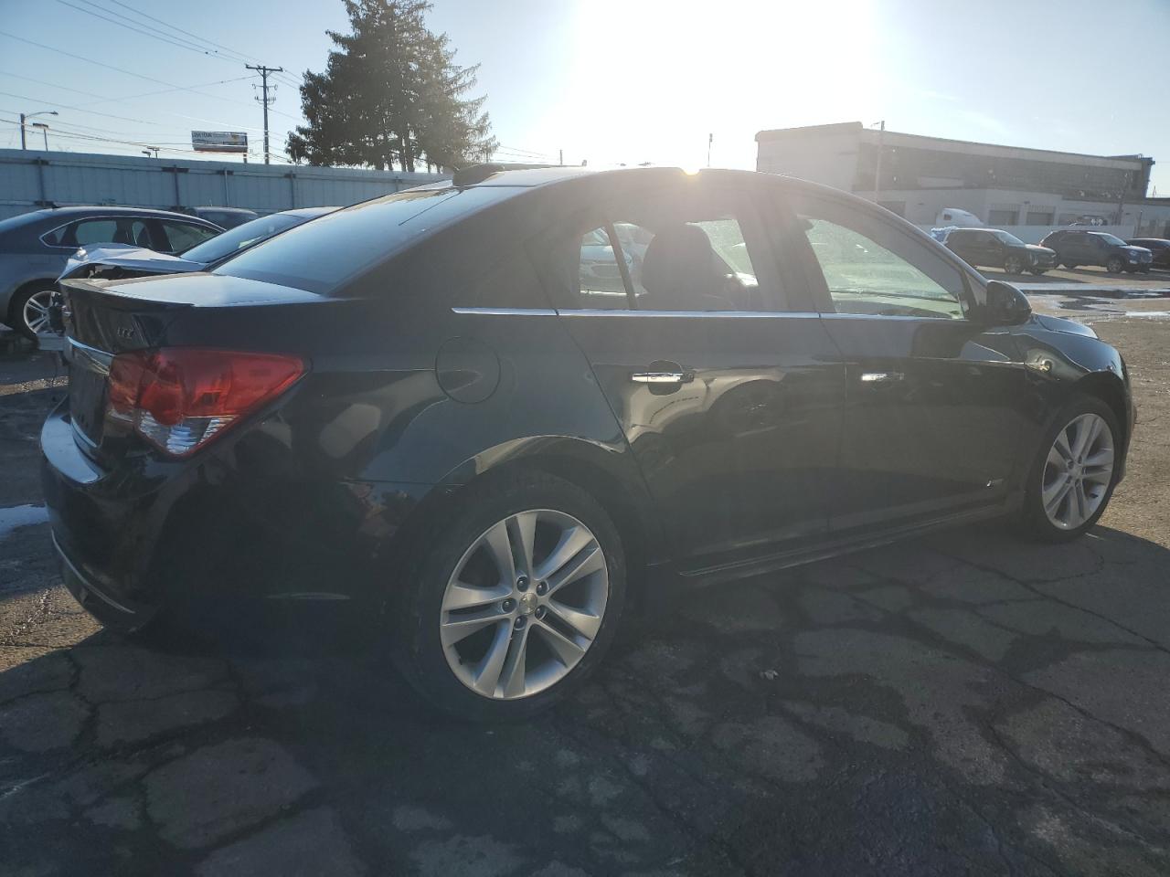 2016 Chevrolet Cruze - Image 3