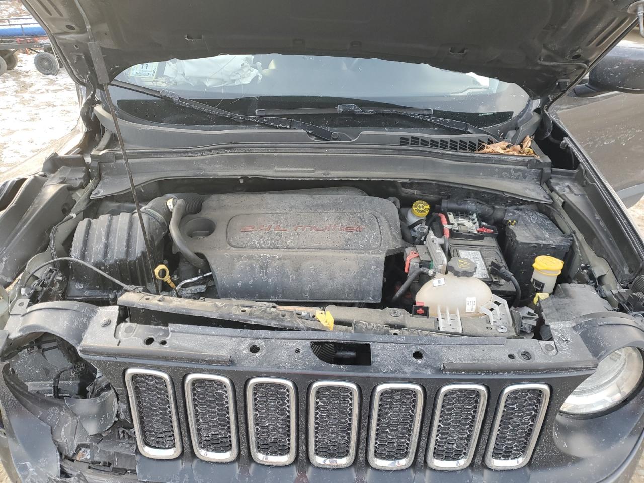 2018 Jeep Renegade - Image 12