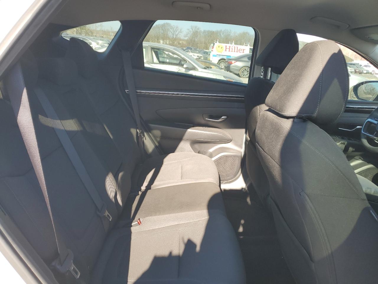2022 Hyundai Tucson - Image 11