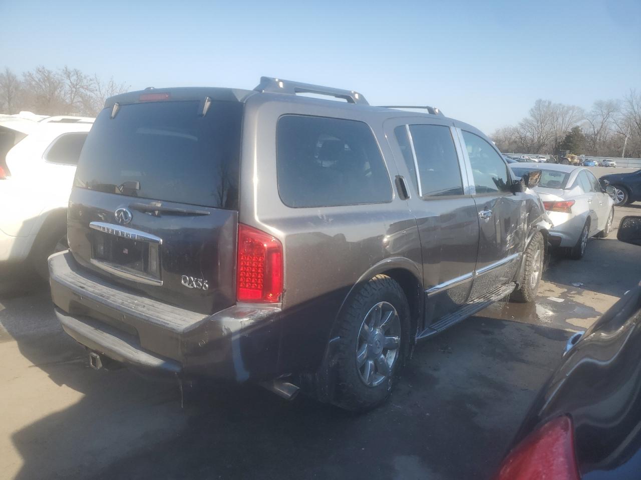2006 Infiniti QX56 - Image 3