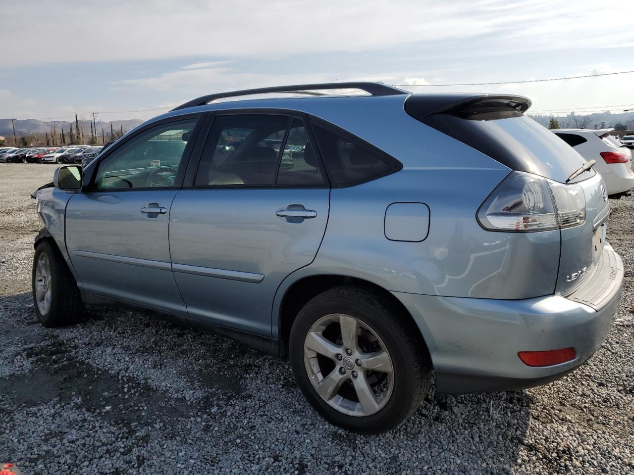 2004 Lexus RX - Image 2