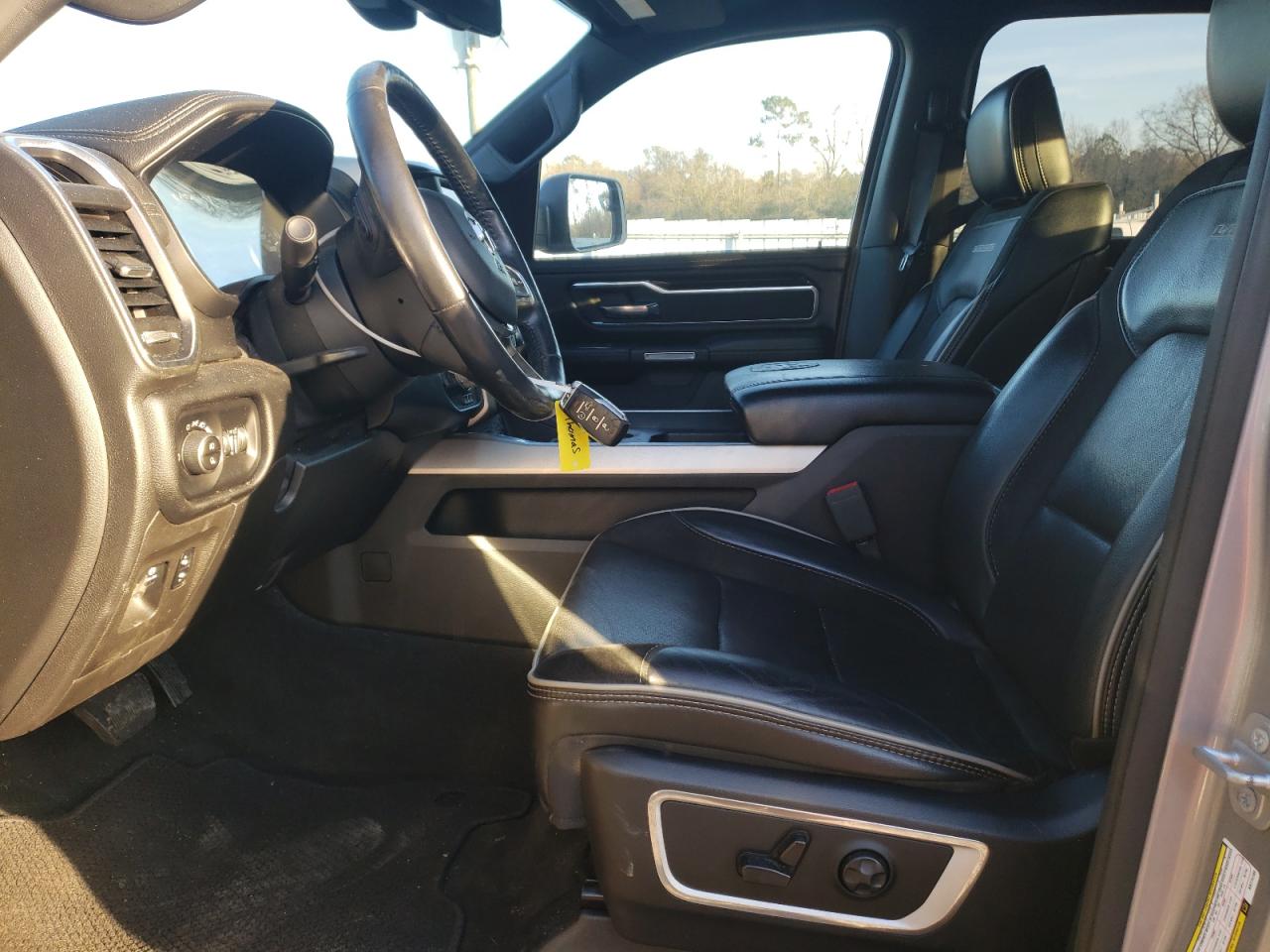 2019 RAM 1500 - Image 7