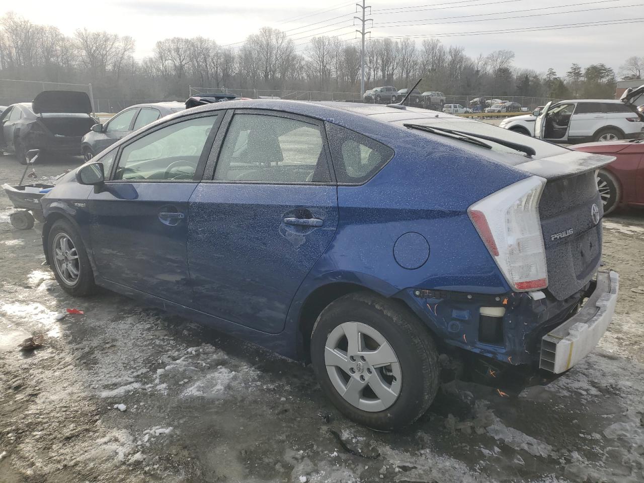 2011 Toyota Prius - Image 2