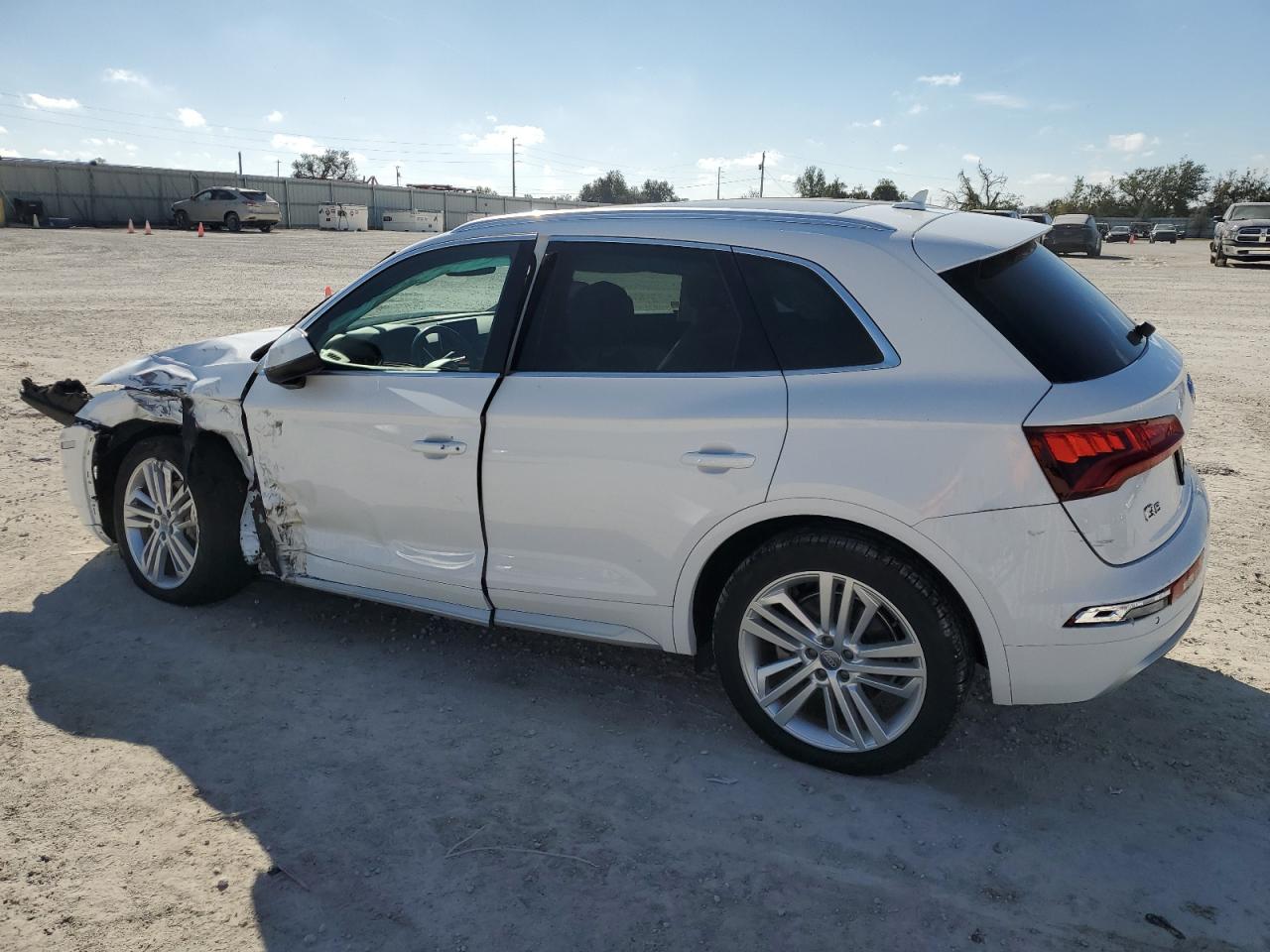 2018 Audi Q5 - Image 2