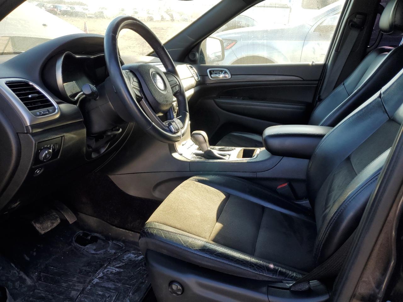 2019 Jeep Grand Cherokee - Image 7