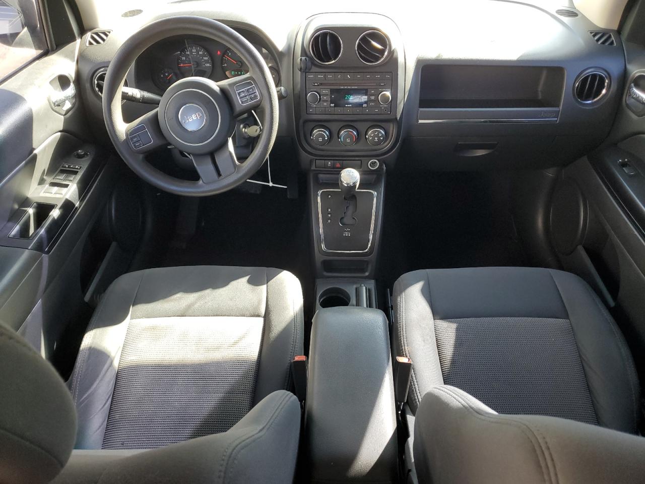 2012 Jeep Compass - Image 8