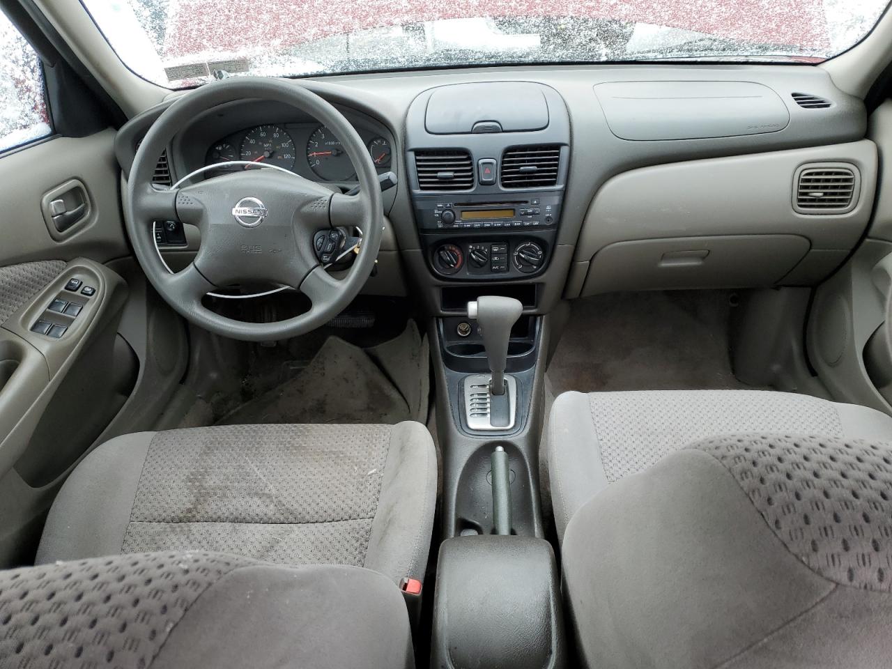 2005 Nissan Sentra - Image 8